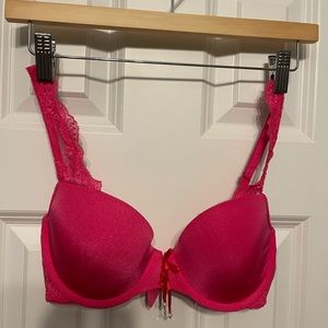VS Bra 34B